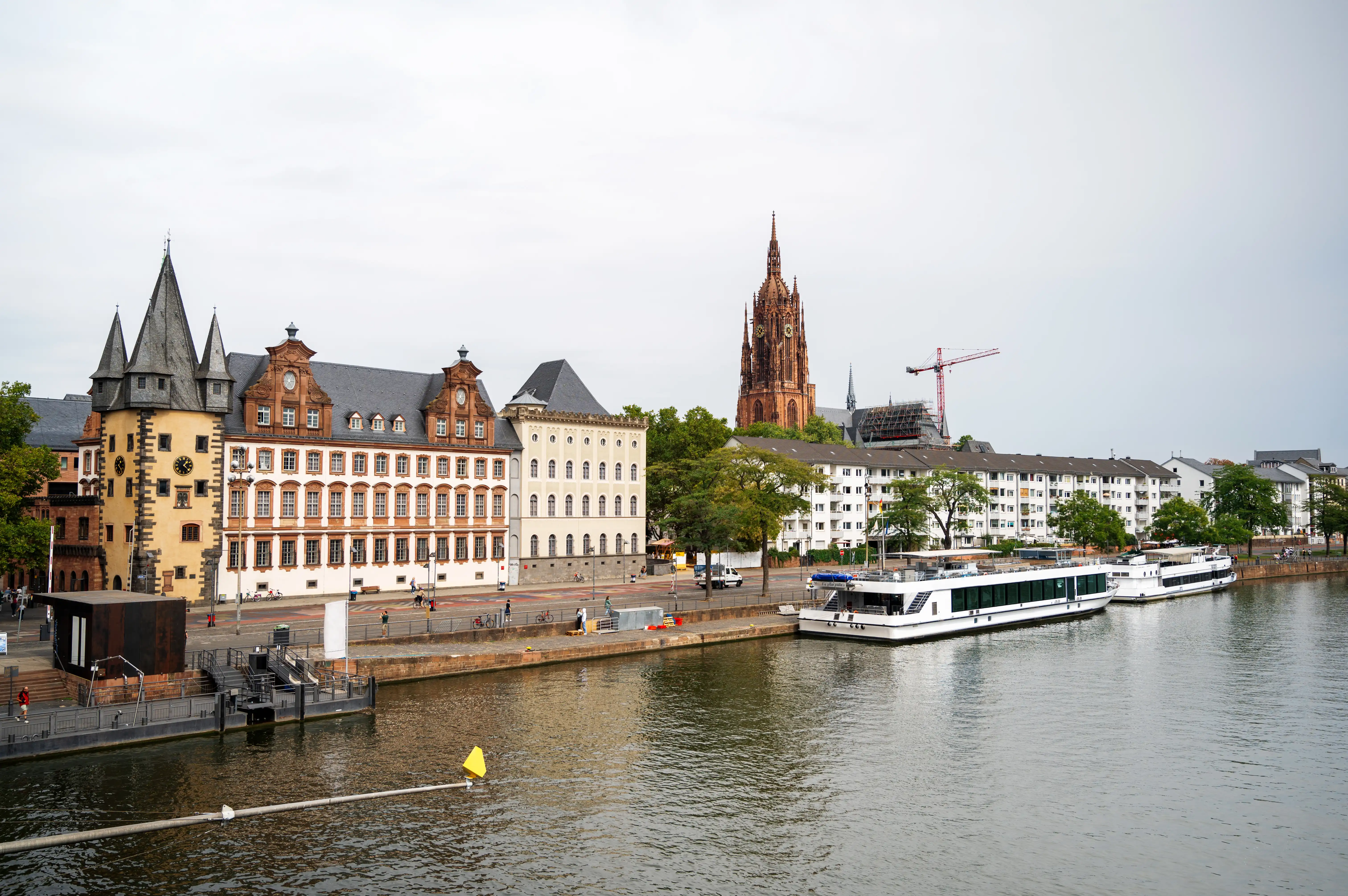 บริการรับยื่นวีซ่าเยอรมนี (Schengen Germany)